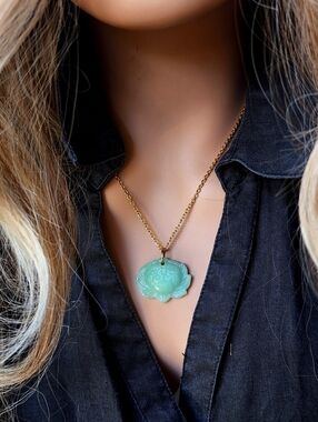 14k Gold Plated Chain Light Green Stone Lotus
